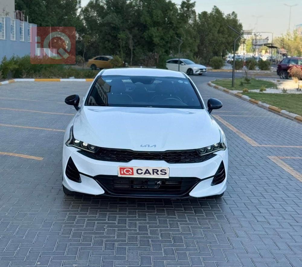 كيا K5